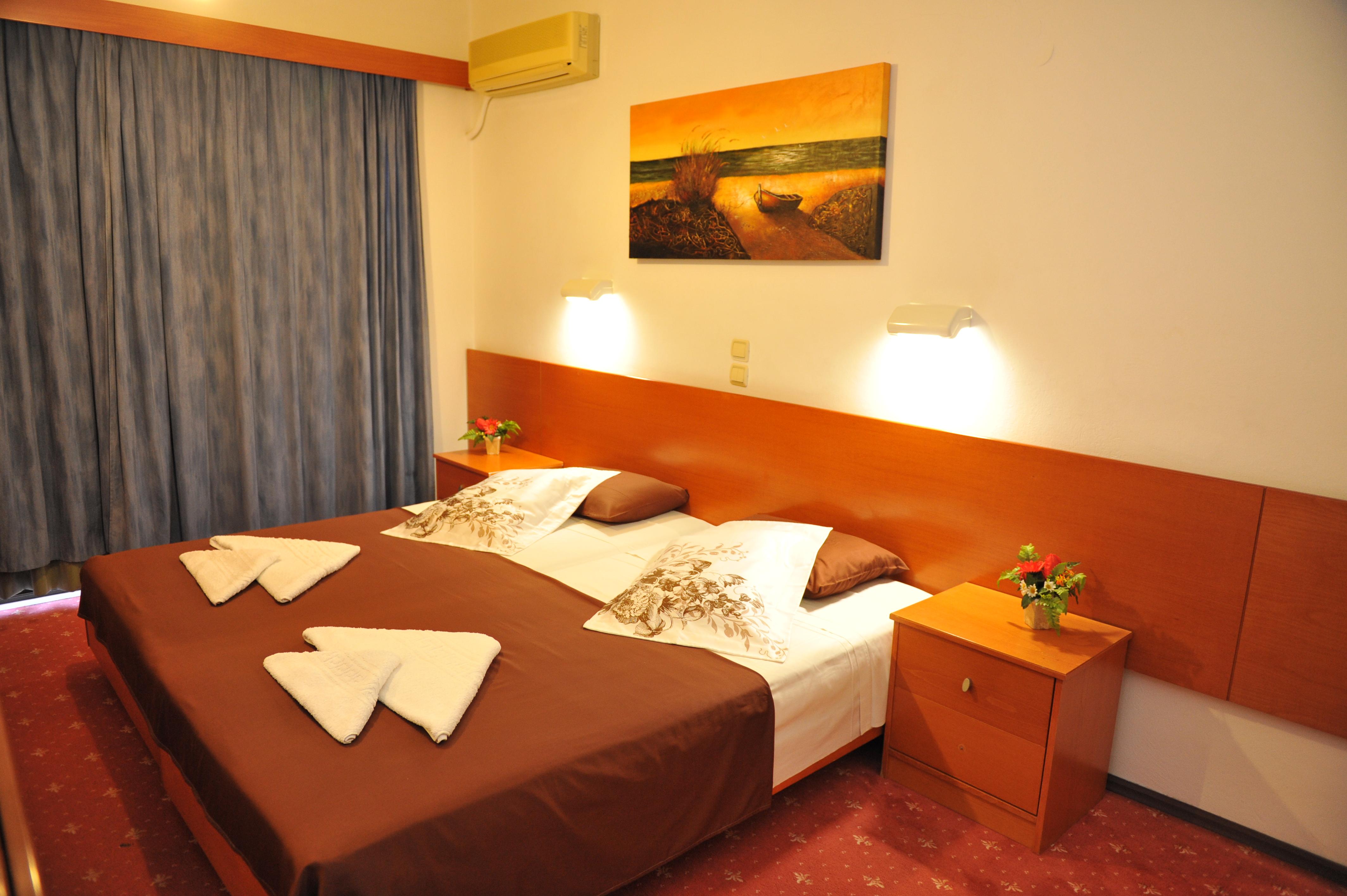 Heleni Beach Hotel Ialysos  Ngoại thất bức ảnh