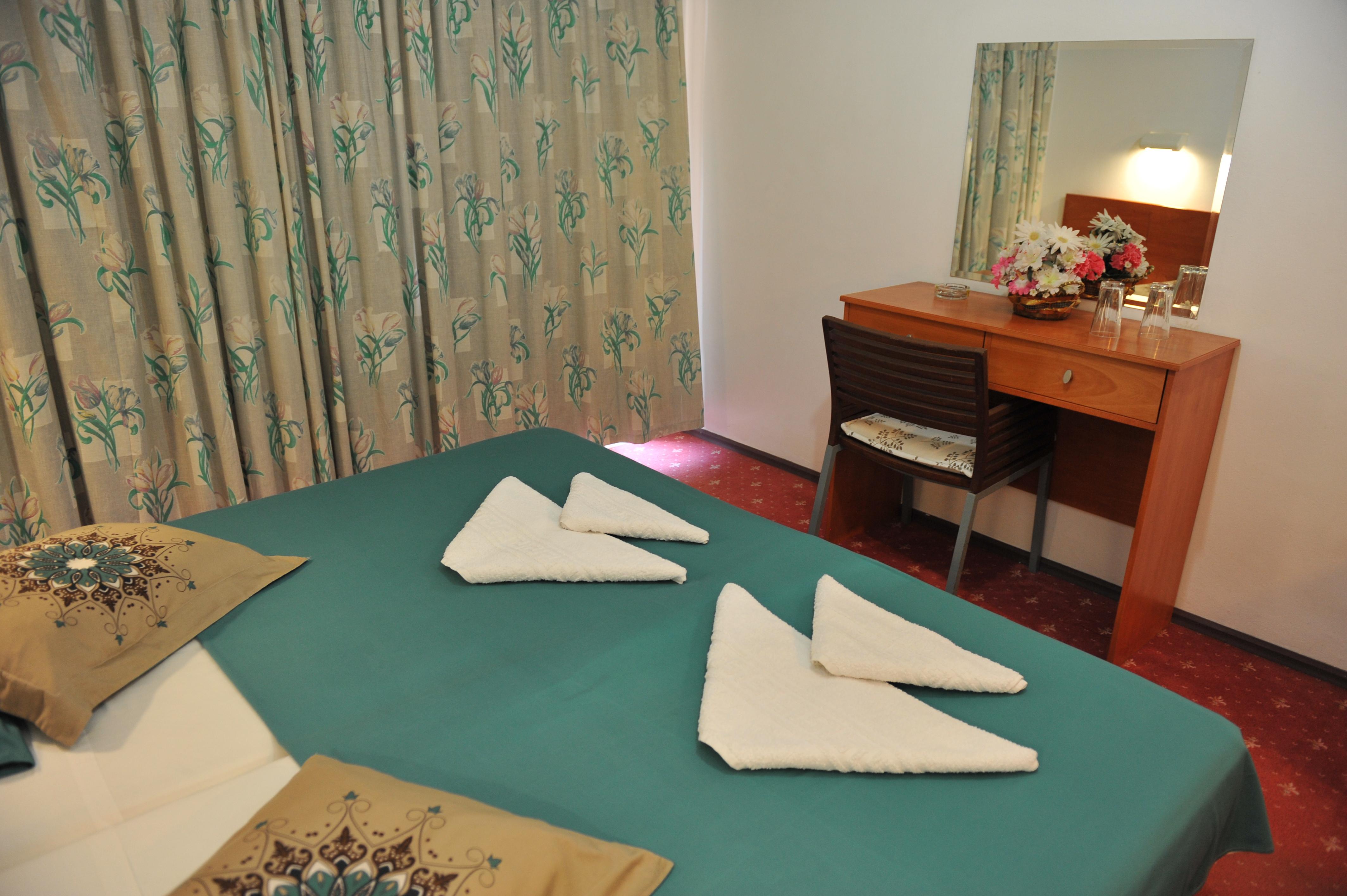 Heleni Beach Hotel Ialysos  Ngoại thất bức ảnh